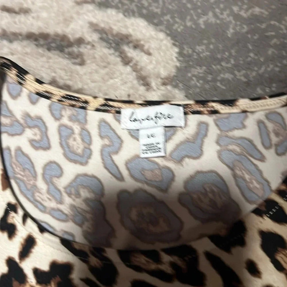 Love fire cheetah print dress long sleeves. Like new. Size large. Super soft - Picture 3 of 4